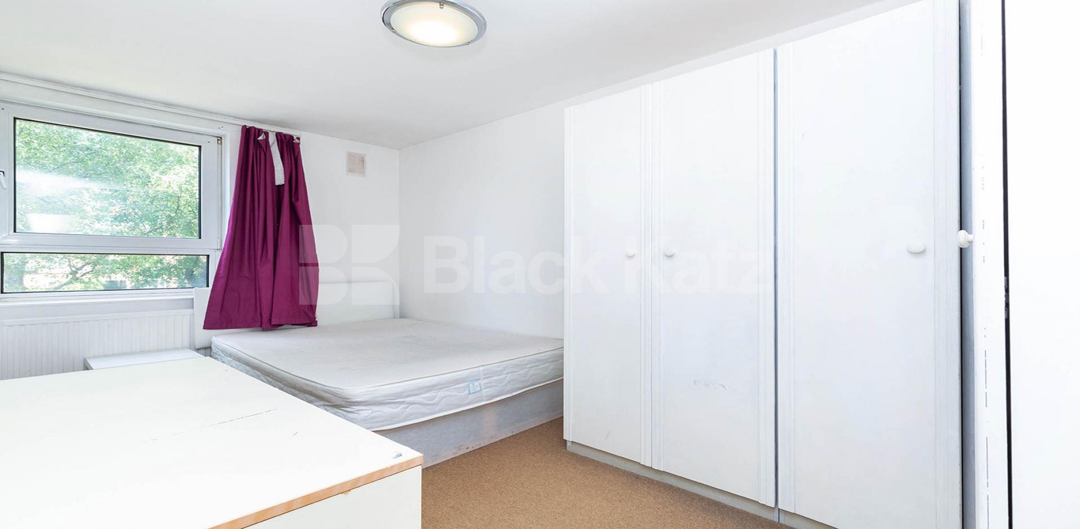 			NEW INSTRUCTION!, 3 Bedroom, 1 bath, 1 reception Flat			 Boundary Road, ST JOHNS WOOD